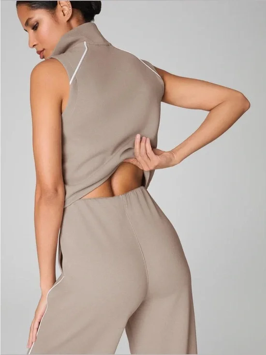 SPANX AIRESSENTIALS PIQUE SLEEVELESS MOCKNECK JUMPSUIT L B3360 - Picture 4 of 8